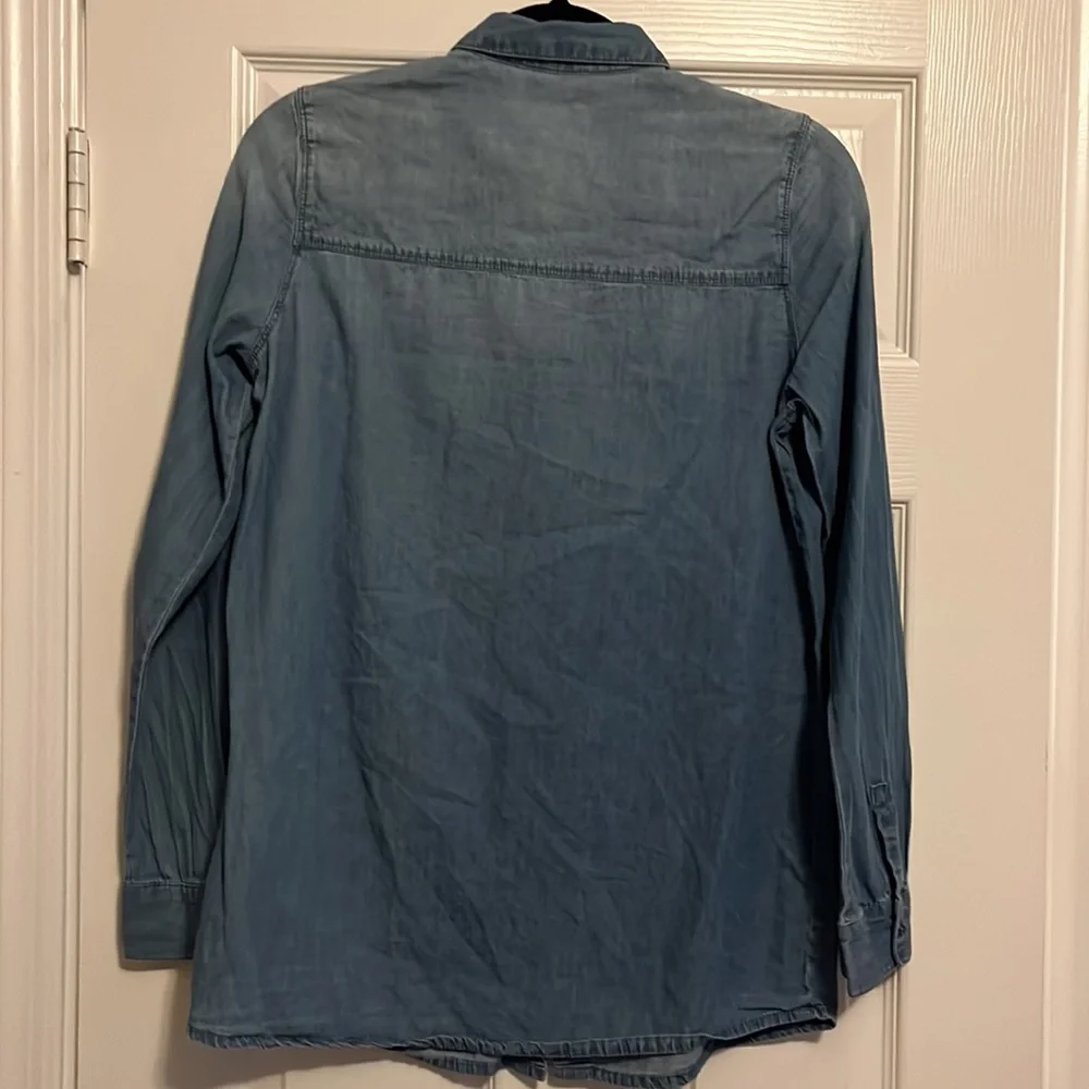 Button down - Picture 4 of 13